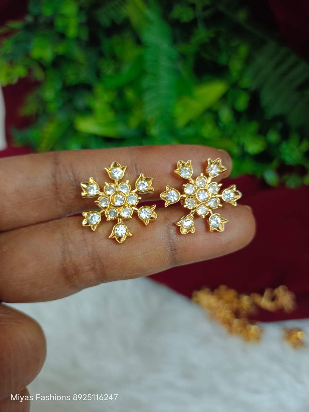 Floral Impon Earring