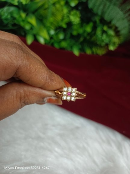Impon Finger Ring