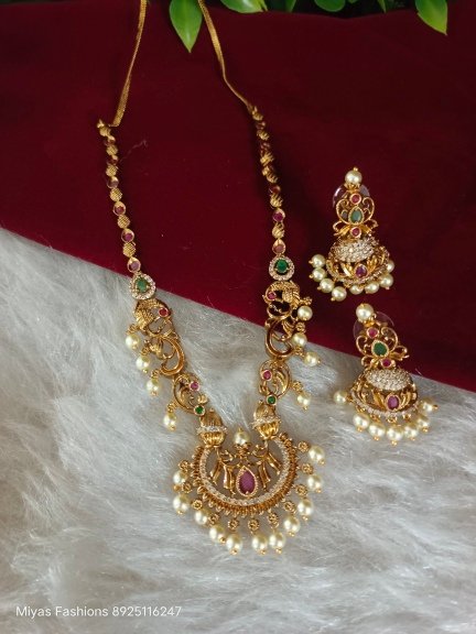 Chandbali Nectset